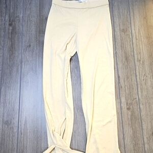 Zara Women Trouser, Cream,  Size S, Pre-owned, Made In Turkey